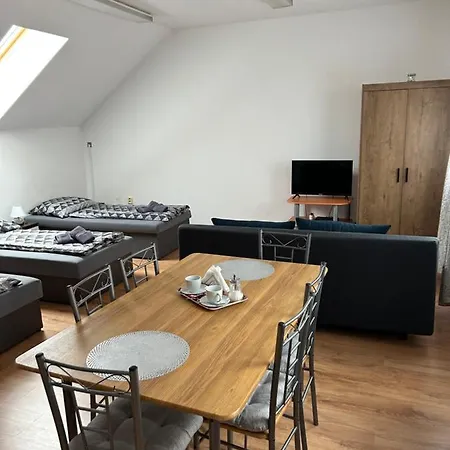 Korzó Apartamento *